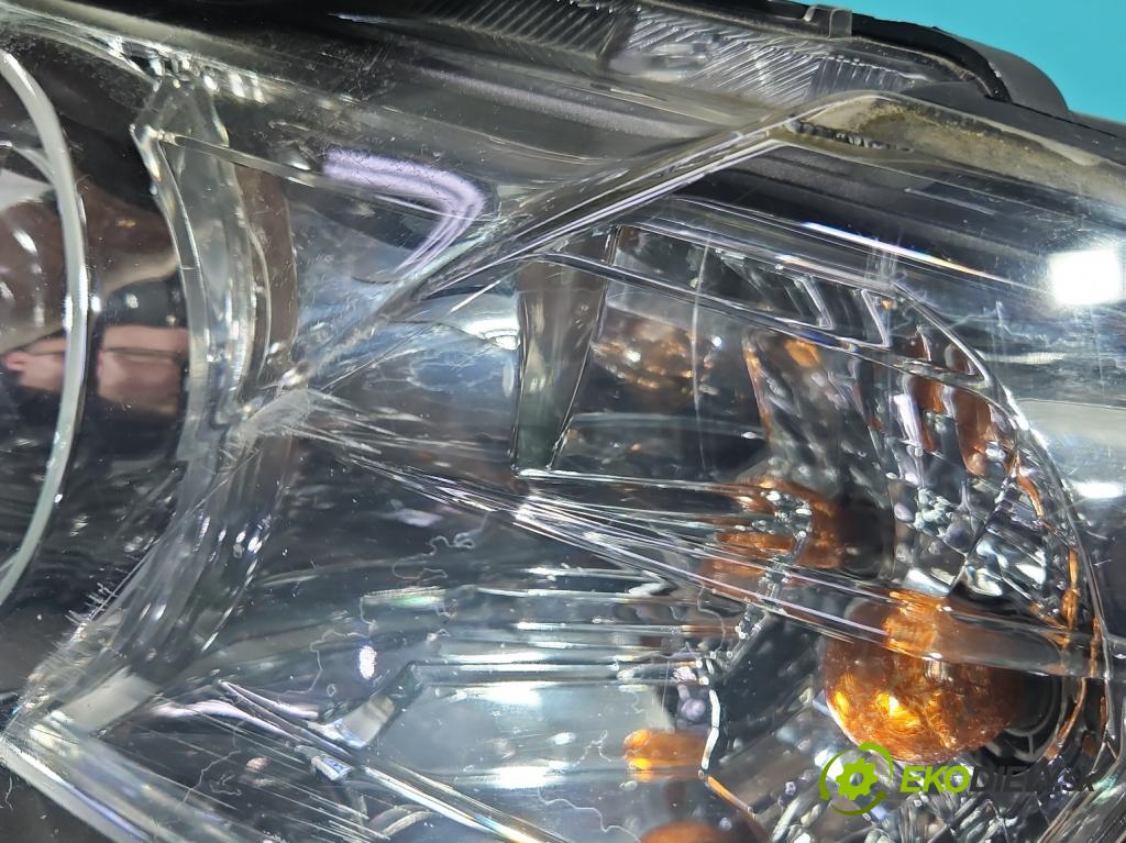 Chevrolet Captiva 2.2 VCDI 184hp automatic 135 kW 2231 cm3 5- Reflektor: ľavý  (Kľučka dverí ostatné)
