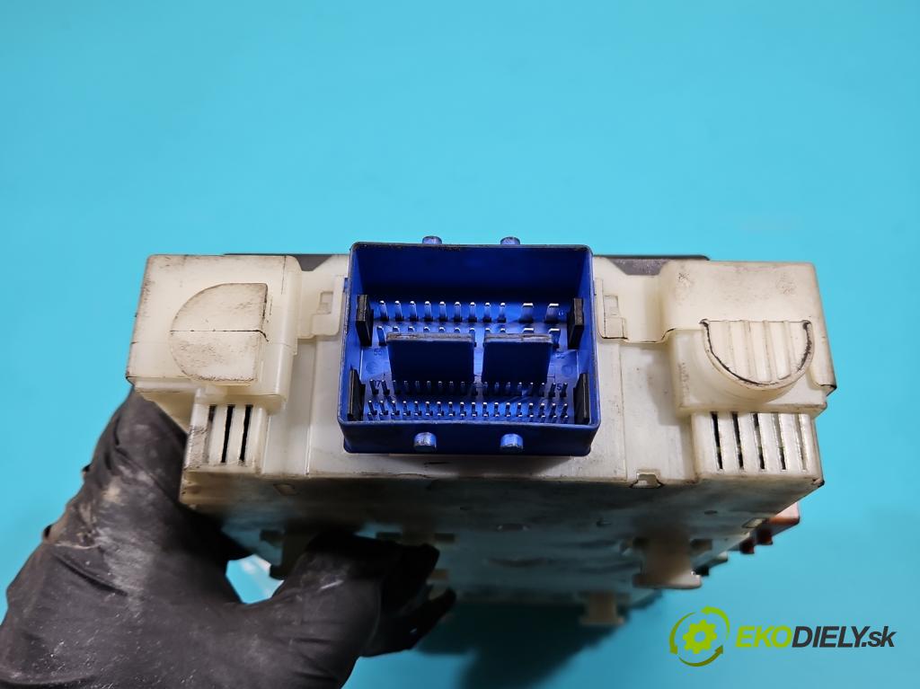 Ford S-max I 2006-2015 2.0 tdci 116 hp manual 85 kW 1997 cm3 5- skříňka pojistková 7G9T-14A073-AD (Pojistková skříňka)