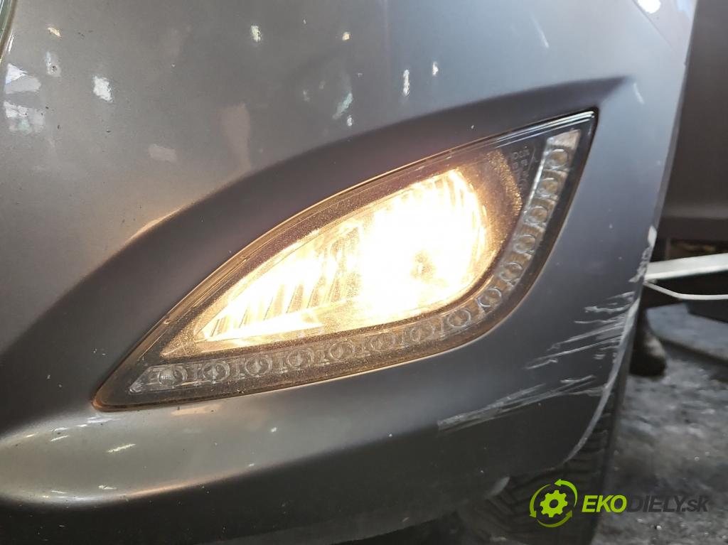 Hyundai I20 I 2008-2014 1.4 16V (G4FA) 101 hp automatic 74 kW 1396 cm3 5- Halogen levý  (Klika dveří ostatní)