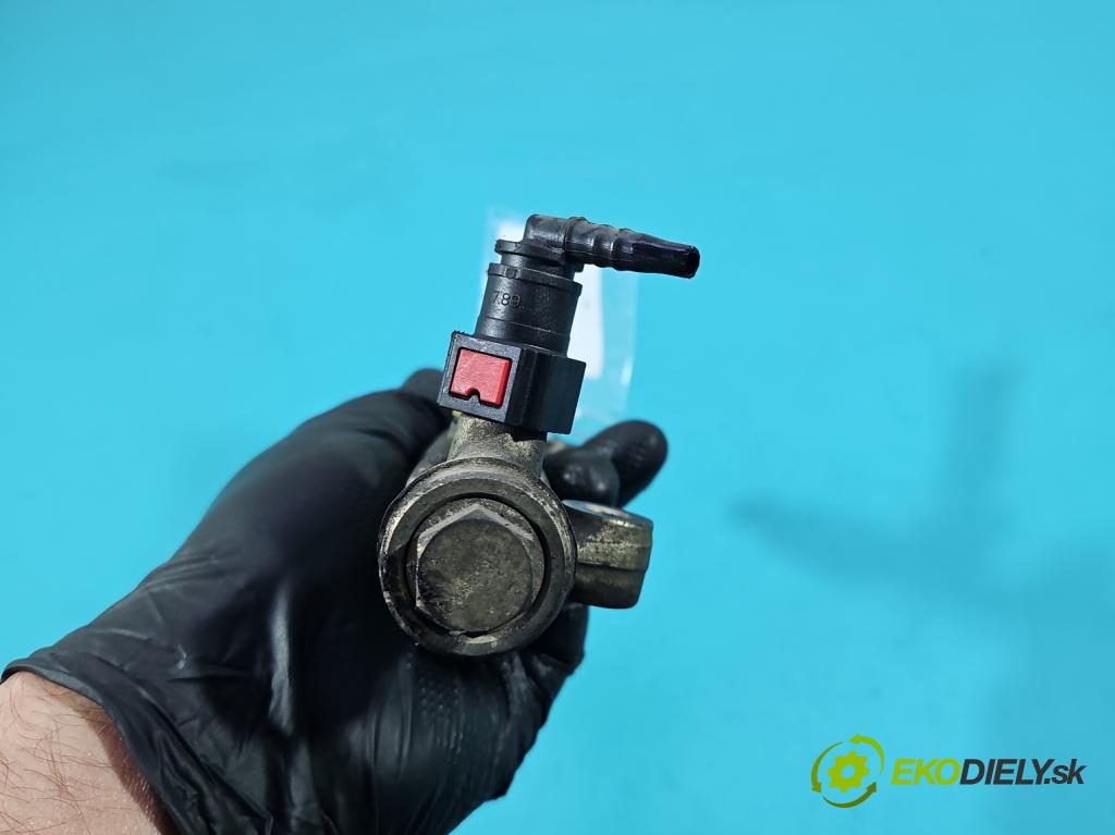 Renault Master II 1998-2010 2.5 dci 114 HP manual 84 kW 2463 cm3 5- lišta vstrekovacia 0445214079 (Vstrekovacia lišta)