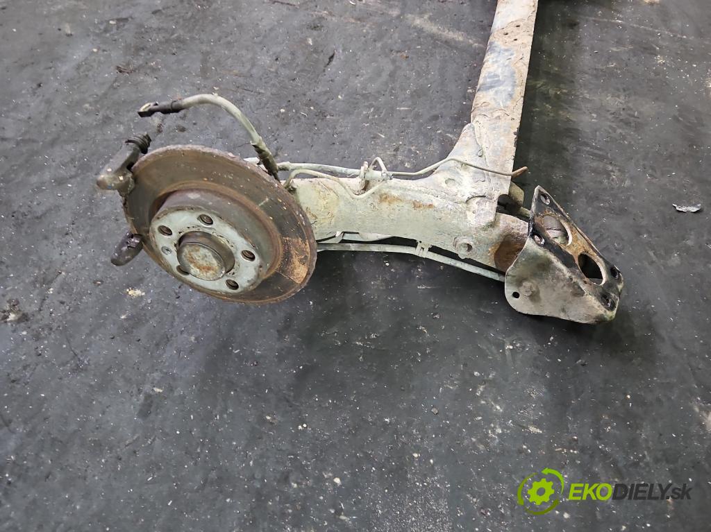 Vw Golf IV 1997-2003 1.9 tdi 90 hp manual 66 kW 1896 cm3 5- zadní výztuha  (Zadní výztuha)