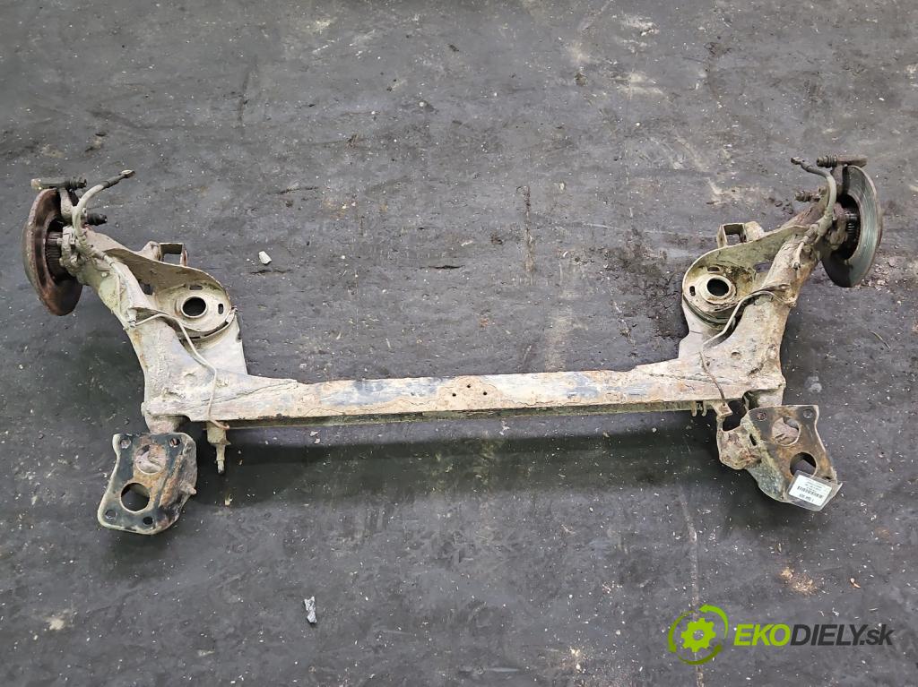 Vw Golf IV 1997-2003 1.9 tdi 90 hp manual 66 kW 1896 cm3 5- zadní výztuha  (Zadní výztuha)