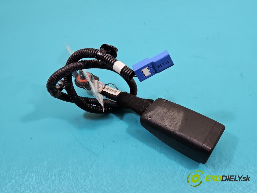 Kia Sorento III 2014-2020 2.0 crdi 185 HP automatic 136 kW 1999 cm3 5- pas bezpečnosť: predné pravý 88840C5150WK