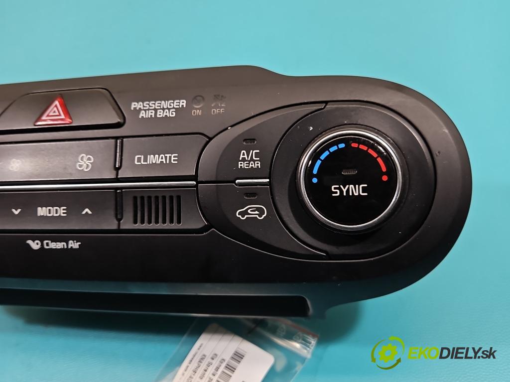 Kia Sorento III 2014-2020 2.0 crdi 185 hp automatic 136 kW 1999 cm3 5- palubní deska panel topení 97250-C5HD5