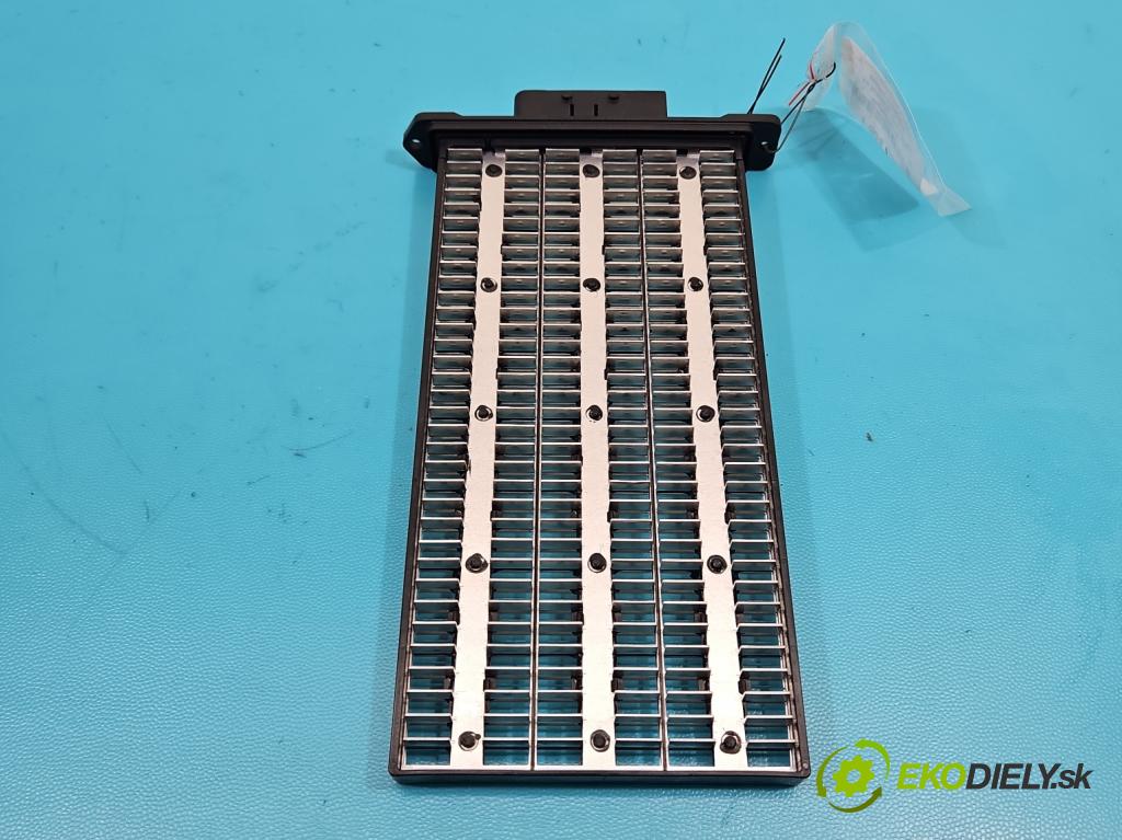 Kia Sorento III 2014-2020 2.0 crdi 185 hp automatic 136 kW 1999 cm3 5- radiátor H30933-0360 (Radiátor topení)