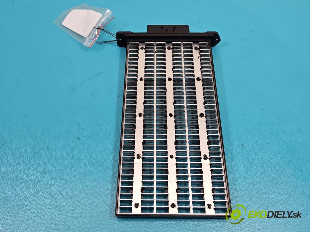 Kia Sorento III 2014-2020 2.0 crdi 185 hp automatic 136 kW 1999 cm3 5- radiátor H30933-0360 (Radiátor topení)