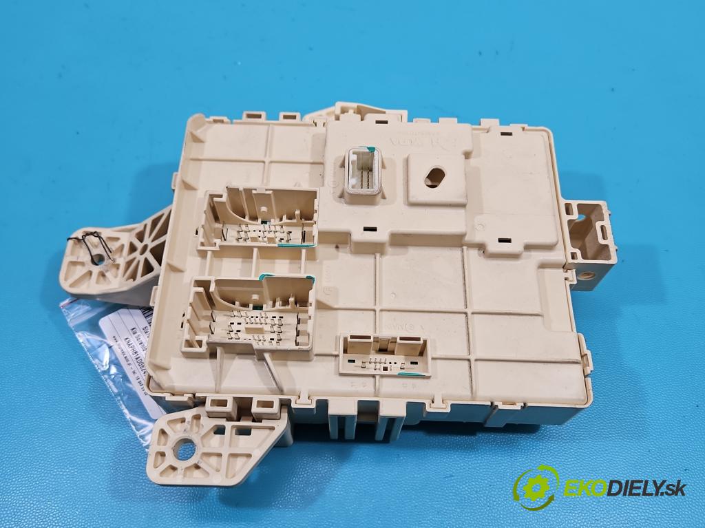 Kia Sorento III 2014-2020 2.0 crdi 185 hp automatic 136 kW 1999 cm3 5- skříňka pojistková 91950-C5511 (Pojistková skříňka)