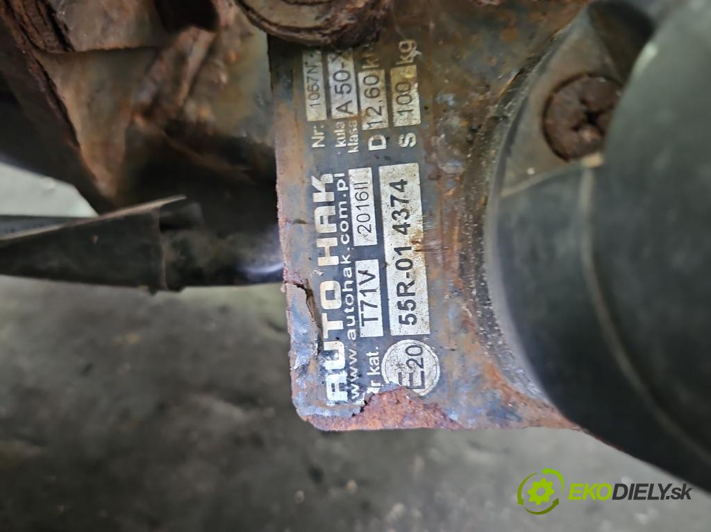 Kia Sorento III 2014-2020 2.0 crdi 185 hp automatic 136 kW 1999 cm3 5- oko tažné  (Tažné zařízení)