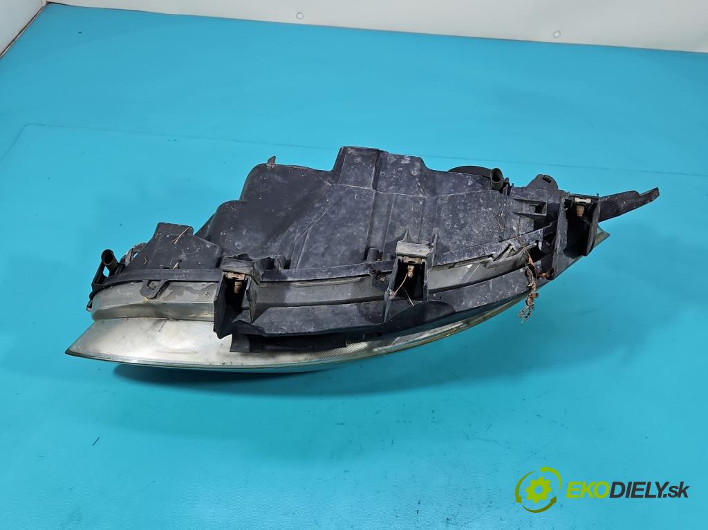 Fiat Bravo II 2007-2014 1.9 jtd 120 HP manual 88 kW 1910 cm3 5- Reflektor: pravý  (Svetlo predné pravé)