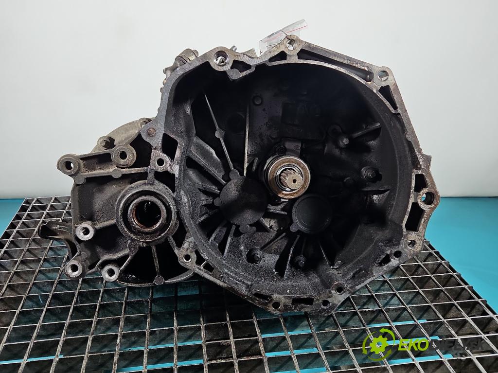 Opel Meriva A 2002-2010 1.7 cdti 101 HP manual 74 kW 1686 cm3 5- prevodovka stupeň,rýchlosť manual F23