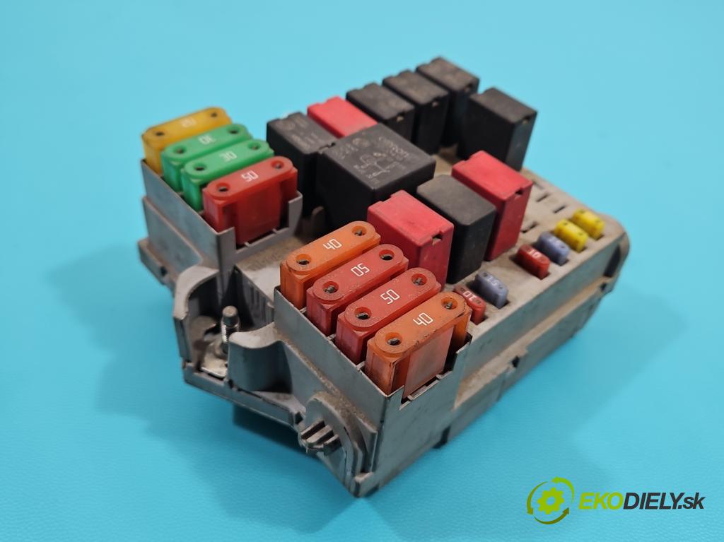 Fiat Bravo II 2007-2014 1.9 jtd 120 hp manual 88 kW 1910 cm3 5- skříňka pojistková 51775688 (Pojistková skříňka)