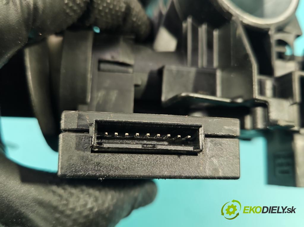 Opel Meriva A 2002-2010 1.7 cdti 101 HP manual 74 kW 1686 cm3 5- Spínačka 24445098 (Spínacia skrinka)