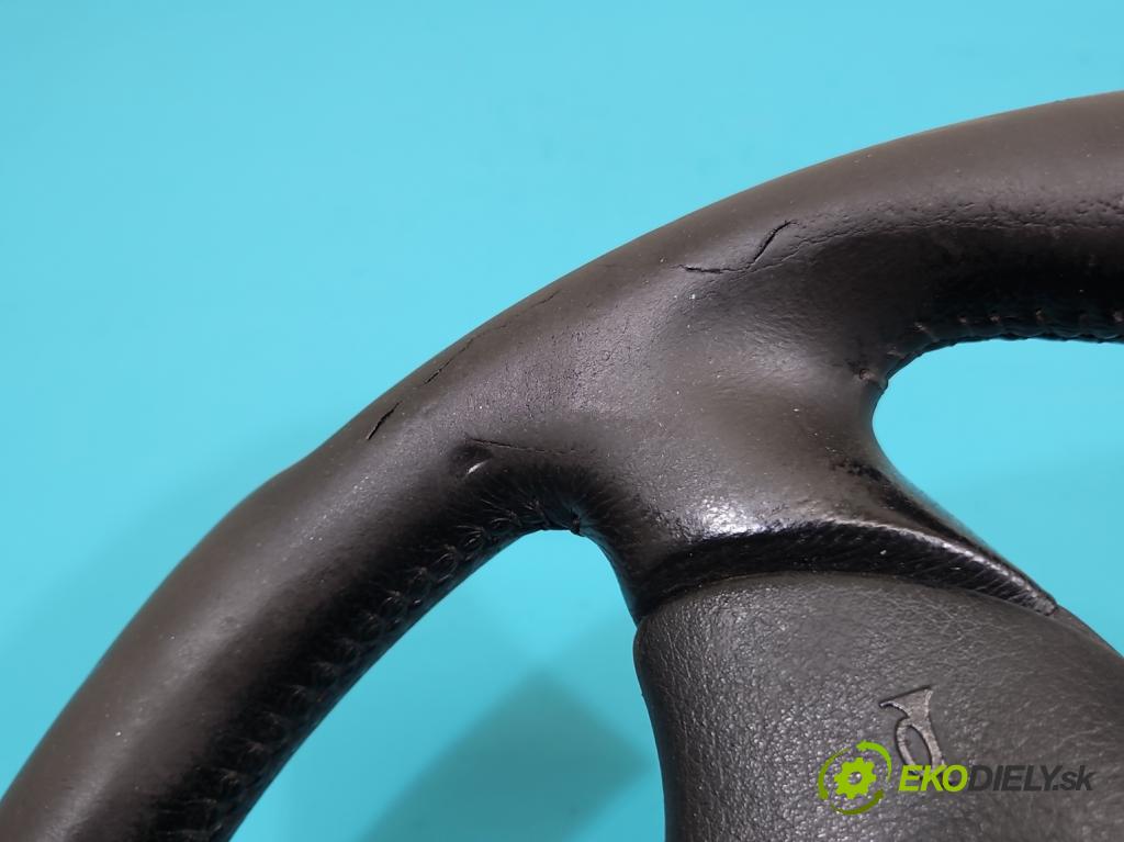 Audi A4 B5 1994-2001 1.8 T 150 HP manual 110 kW 1781 cm3 4- volant  (Volant)