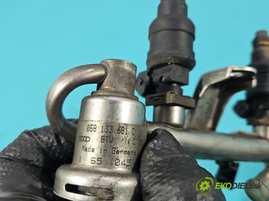 Audi A4 B5 1994-2001 1.8 T 150 HP manual 110 kW 1781 cm3 4- vstrek 0280150447 (Vstrekovač paliva)