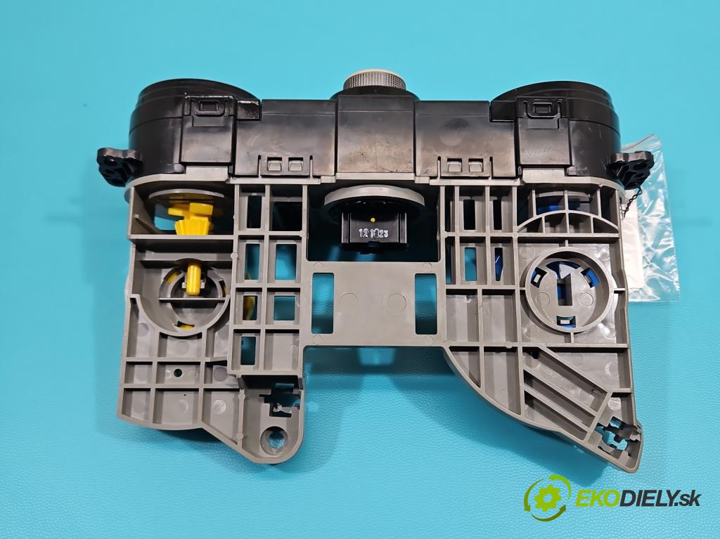 Hyundai I20 I 2008-2014 1.4 16V (G4FA) 101 hp automatic 74 kW 1396 cm3 5- palubní deska panel topení 97250-4P540