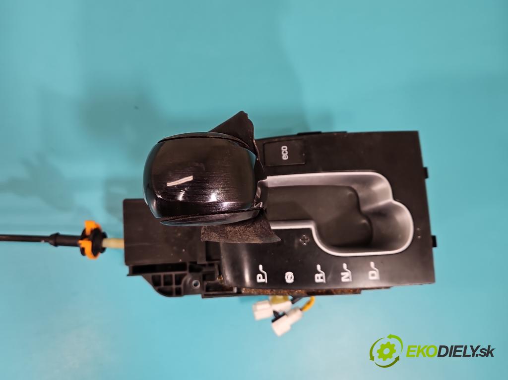 Chevrolet Captiva 2.2 VCDI 184hp automatic 135 kW 2231 cm3 5- Páka: Změny: stupeň,rýchlosť 12A13A-0279U (Rýchlostná páka (kulisa))