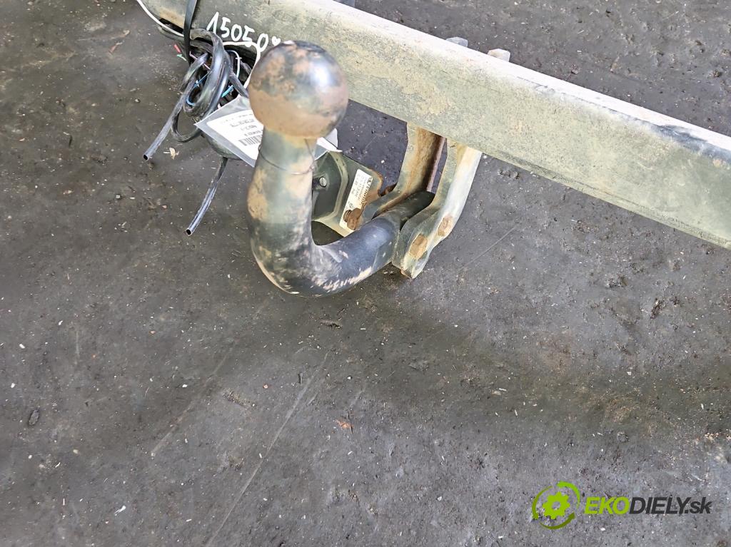 Mazda CX-9 3.7 V6 273KM: automatic 201 kW 3726 cm3 5- oko tažné  (Tažné zařízení)