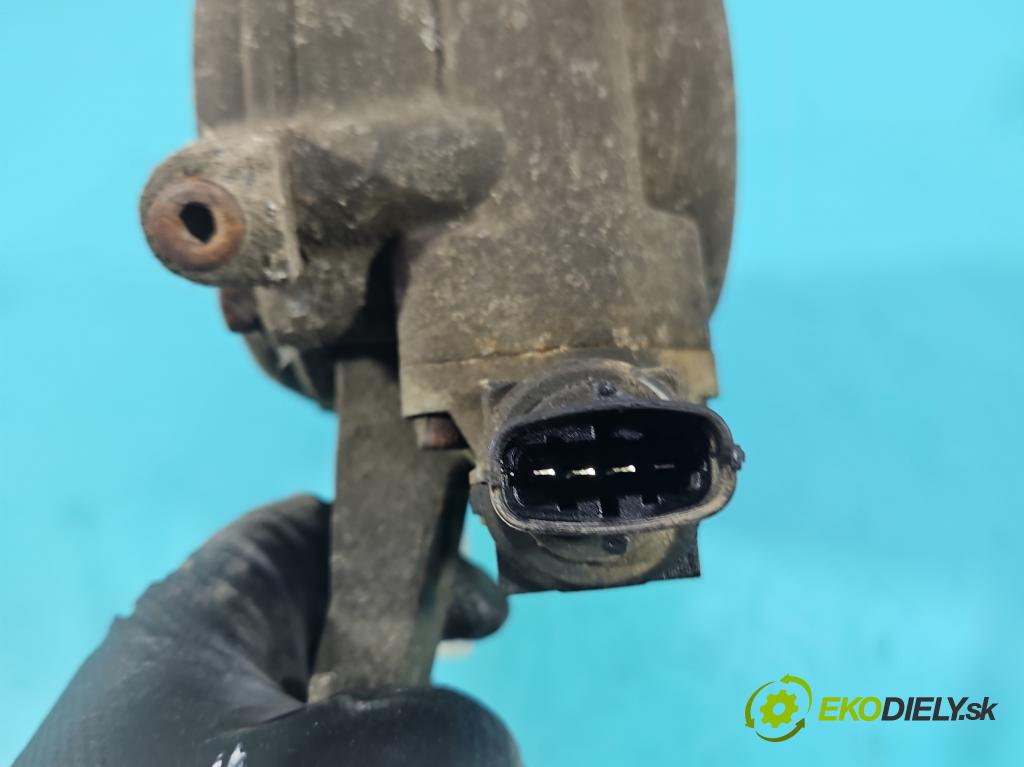 Chevrolet Captiva 2.2 VCDI 184hp automatic 135 kW 2231 cm3 5- obal filtra palivo 25927517