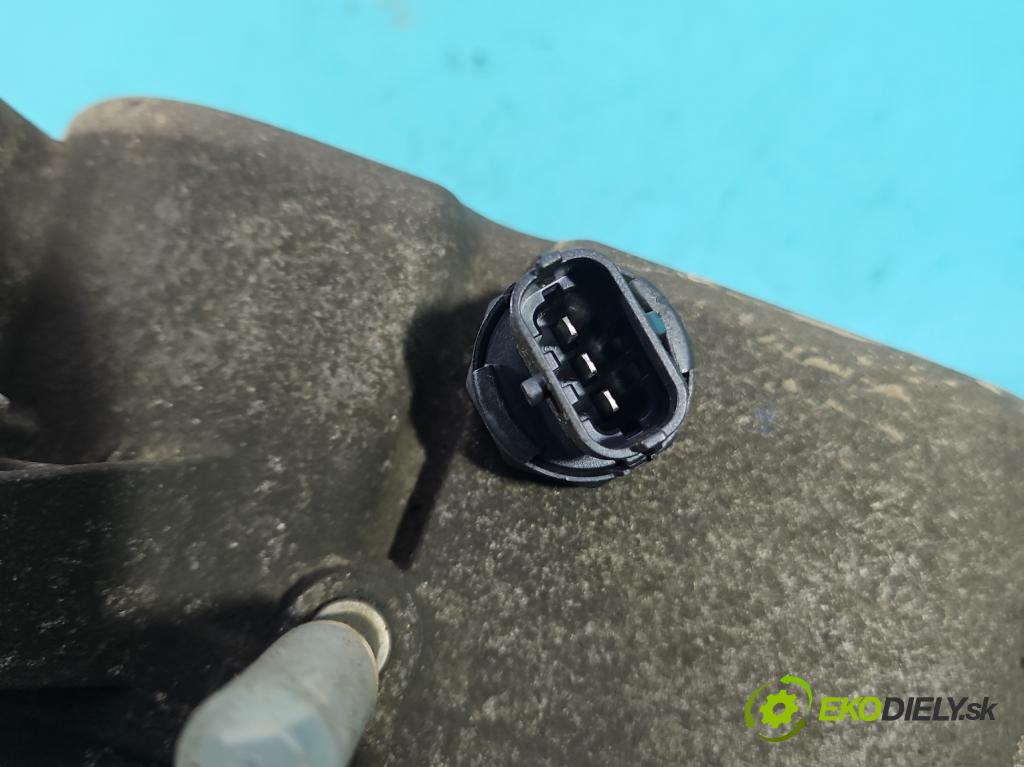 Chevrolet Captiva 2.2 VCDI 184hp automatic 135 kW 2231 cm3 5- obal filtra palivo 25927517