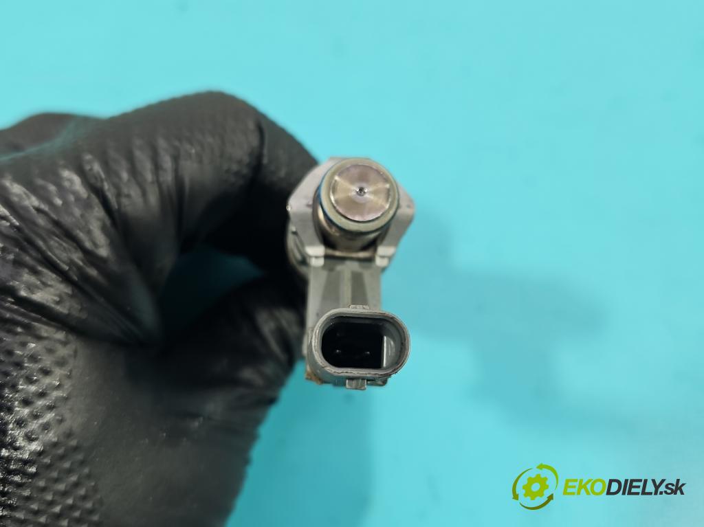 Fiat Tipo II 2015- 1.0 T (46349385) 100 HP manual 73,3 kW 999 cm3 5- vstrek 46338077 (Vstrekovač paliva)