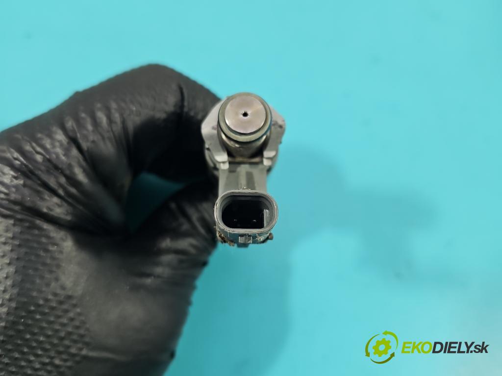 Fiat Tipo II 2015- 1.0 T (46349385) 100 HP manual 73,3 kW 999 cm3 5- vstrek 46338077 (Vstrekovač paliva)