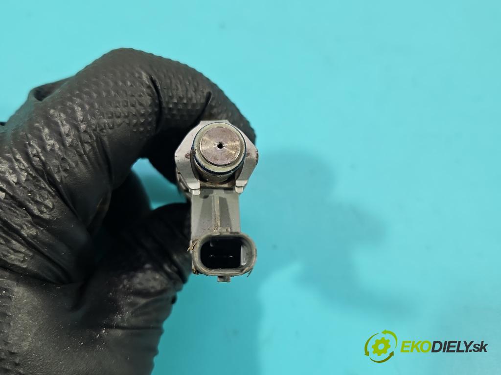 Fiat Tipo II 2015- 1.0 T (46349385) 100 HP manual 73,3 kW 999 cm3 5- vstrek 46338077 (Vstrekovač paliva)