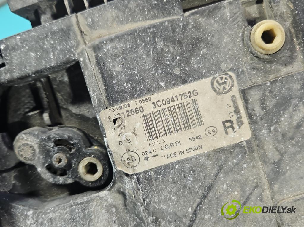 Vw Passat B6 2005-2010 2.0 tdi 170 HP automatic 125 kW 1968 cm3 5- Reflektor: pravý 3C0941752G (Svetlo predné pravé)