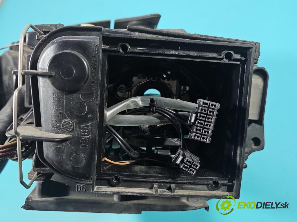 Vw Passat B6 2005-2010 2.0 tdi 170 HP automatic 125 kW 1968 cm3 5- Reflektor: pravý 3C0941752G (Svetlo predné pravé)