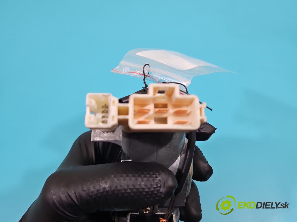 Subaru Legacy IV 2004-2009 2.0 boxer 165 HP automatic 121 kW 1994 cm3 5- Spínačka (Spínacia skrinka)