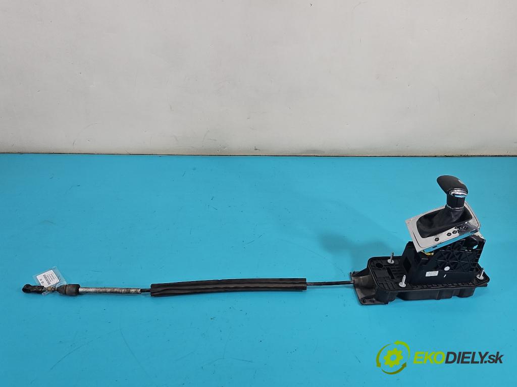 Vw Passat B6 2005-2010 2.0 tdi 170 HP automatic 125 kW 1968 cm3 5- Páka: Změny: stupeň,rýchlosť 3C1713025H (Rýchlostná páka (kulisa))