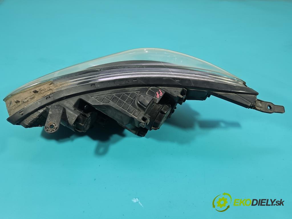 Hyundai I20 I 2008-2014 1.4 16V (G4FA) 101 HP automatic 74 kW 1396 cm3 5- Reflektor: pravý  (Svetlo predné pravé)