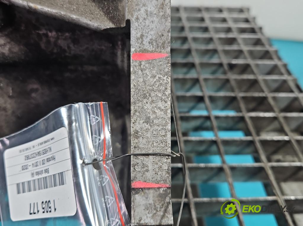 Hyundai i20 II 2014 -2020 1.2 16V 84KM manual 61.8 kW 1248 cm3 5- Blok motora G4LA (Blok motora)