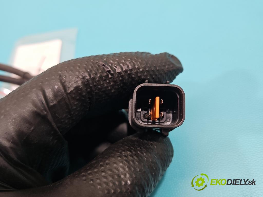 Hyundai i20 II 2014 -2020 1.2 16V 84KM manual 61,8 kW 1248 cm3 5- Sonda lambda ADG070103 (Lambda sonda)