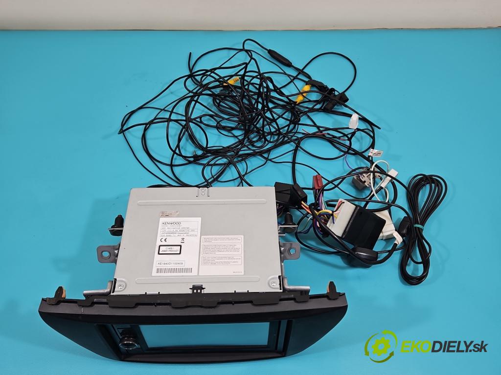 Suzuki SX4 S-Cross 2013-2021 1.6 16V 120 hp manual 88 kW 1586 cm3 5- Radio KENWOOD DNX4230BT