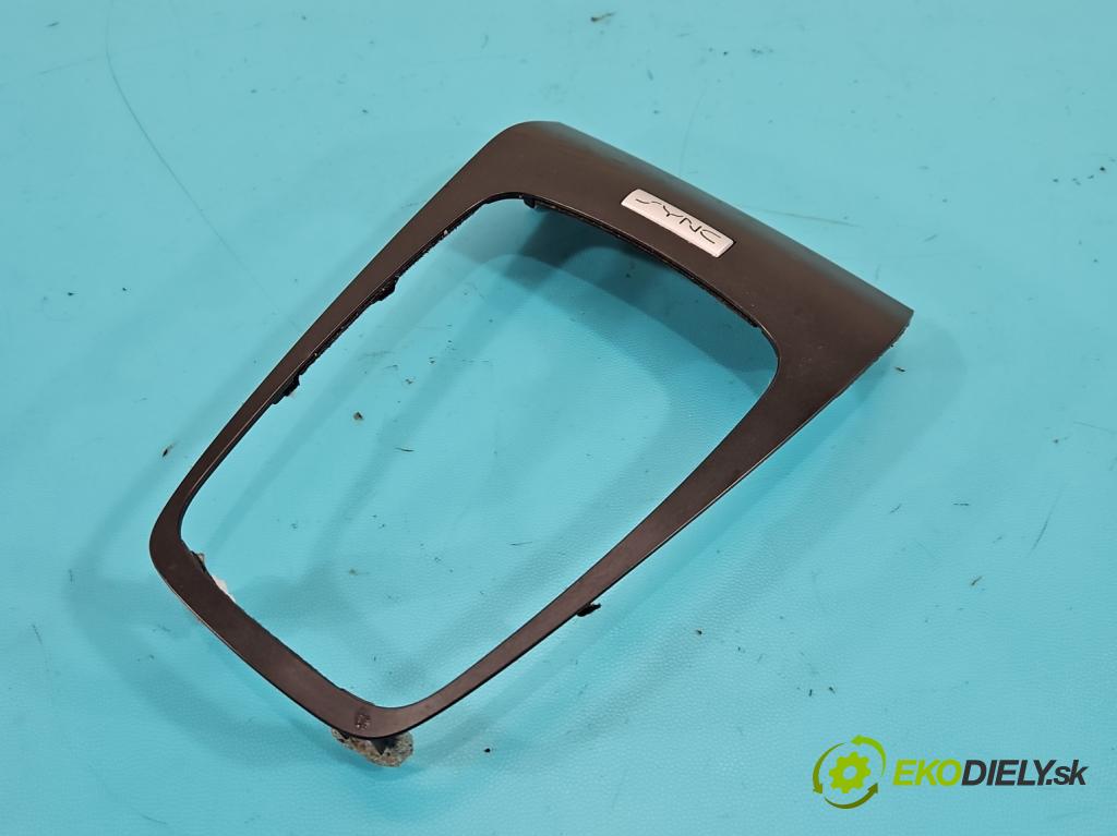 Ford Mondeo Mk5 2014-2022 2.0 tdci 179KM automatic 132 kW 1997 cm3 5- lišta ozdobná interiéry: DS73F266B34FF3DMD