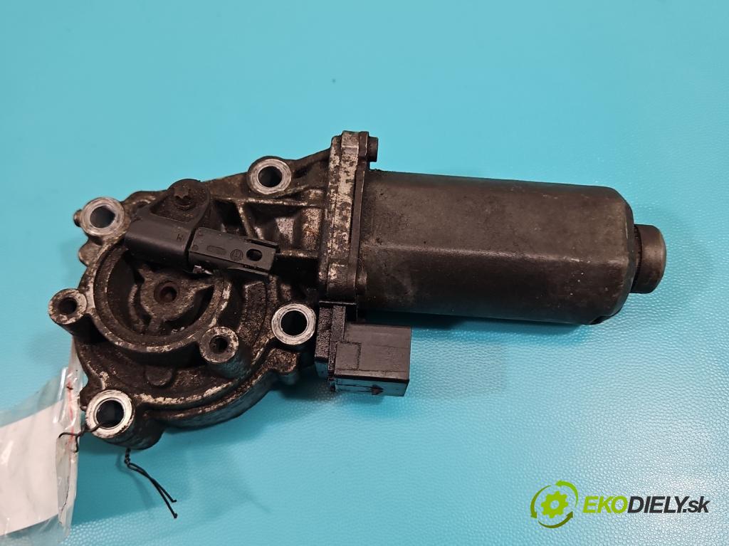 Bmw X3 E83 2003-2010 2.0d 150 HP manual 110 kW 1995 cm3 5- Ovladač: reduktora 0130008507