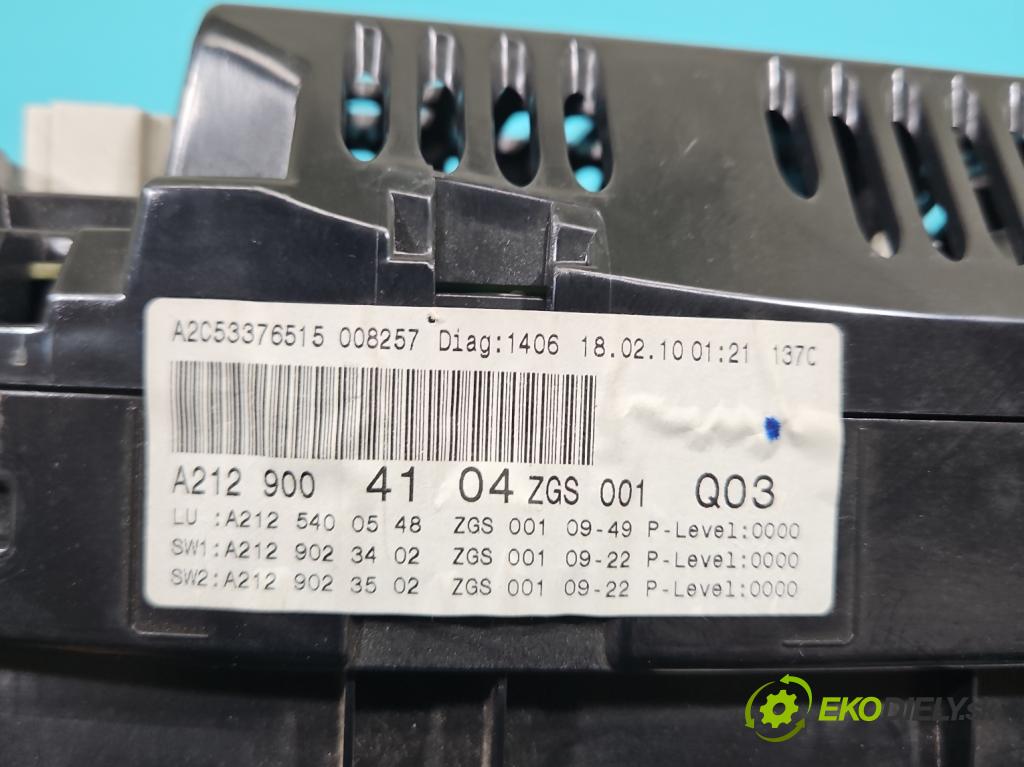 Mercedes E W212 2009-2016 2,2.0 CDI 136 HP automatic 100 kW 2143 cm3 5- prístrojovka/ budíky A2129004104 (Prístrojová doska)