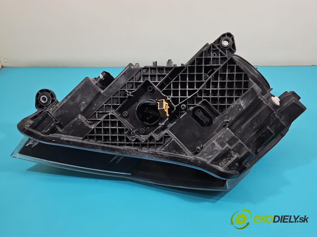 Skoda Superb III 2015-2024 2.0 tdi 190 HP automatic 140 kW 1968 cm3 5- Reflektor: pravý 3V1941016A (Svetlo predné pravé)