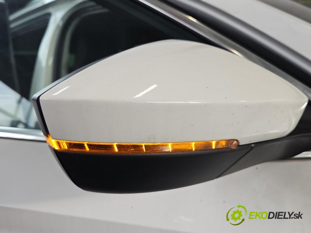 Skoda Superb III 2015-2024 2.0 tdi 190 hp automatic 140 kW 1968 cm3 5- zpětné zrcátko pravé  (Klika dveří ostatní)