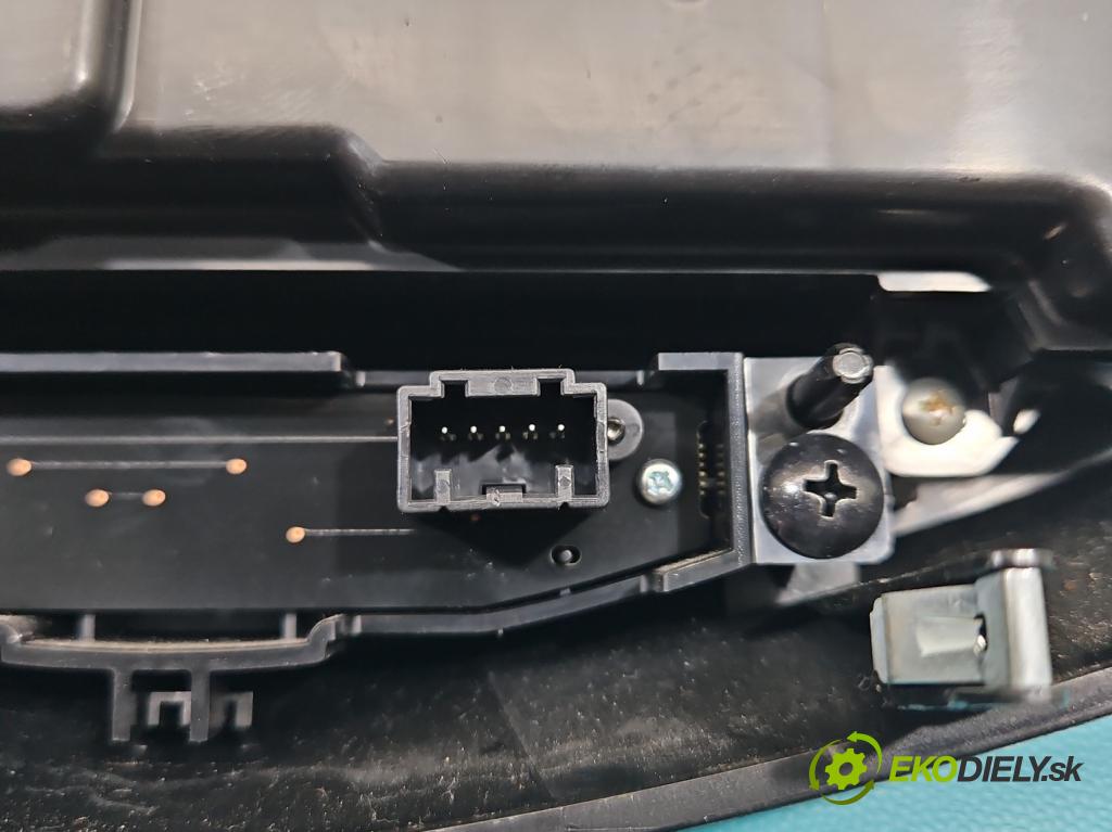 Nissan Qashqai II J11 2013-2021 1.6 dci 131 hp manual 96 kW 1598 cm3 5- palubní deska panel topení 27500-4EA0A