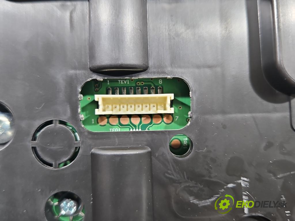 Nissan Qashqai II J11 2013-2021 1.6 dci 131 HP manual 96 kW 1598 cm3 5- prístrojovka/ budíky 4EL2A/DRF5 (Prístrojová doska)