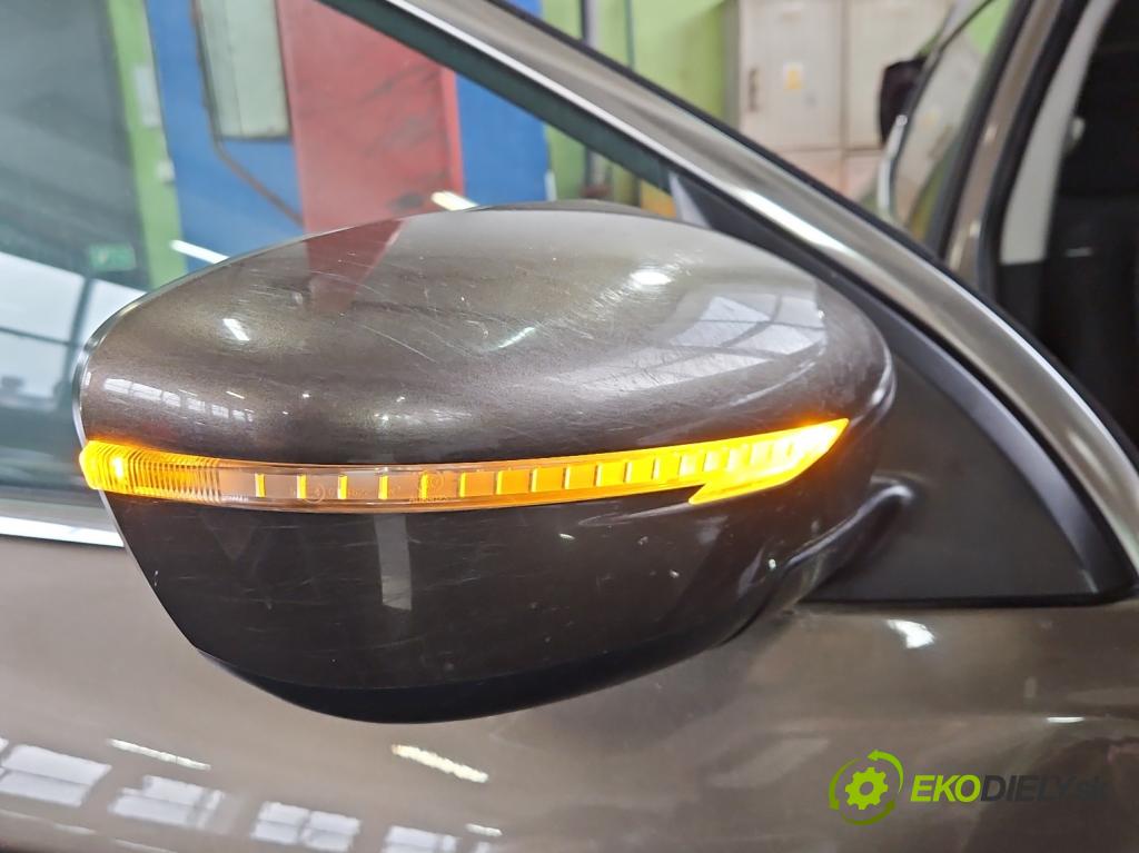 Nissan Qashqai II J11 2013-2021 1.6 dci 131 hp manual 96 kW 1598 cm3 5- zpětné zrcátko pravé  (Klika dveří ostatní)