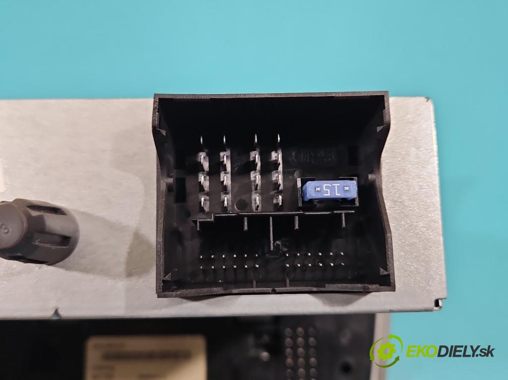 Lancia Delta III 2008-2014 1.4 T 120 hp manual 88 kW 1368 cm3 5- Radio továrna: 735543594