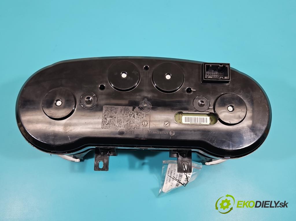 Lancia Delta III 2008-2014 1.4 T 120 HP manual 88 kW 1368 cm3 5- prístrojovka/ budíky  (Prístrojová doska)