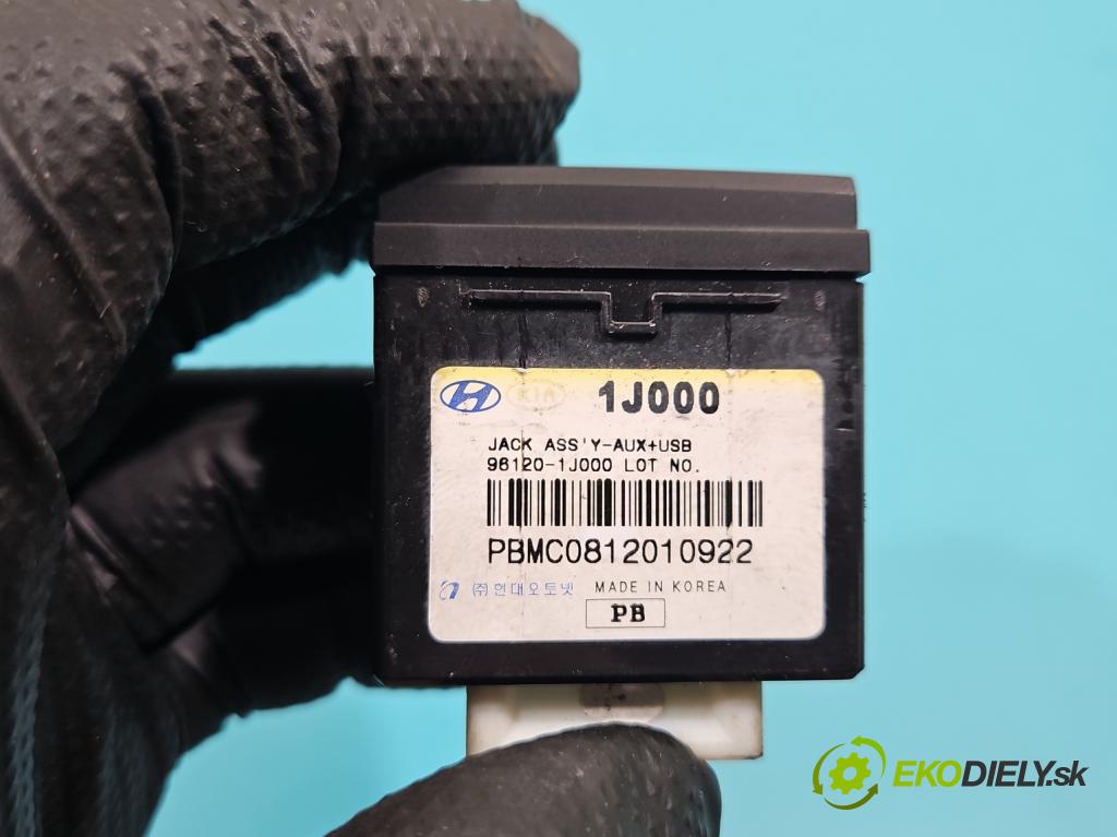 Hyundai I20 I 2008-2014 1.4 16V (G4FA) 101 hp automatic 74 kW 1396 cm3 5- zásuvka USB 96120-1J000