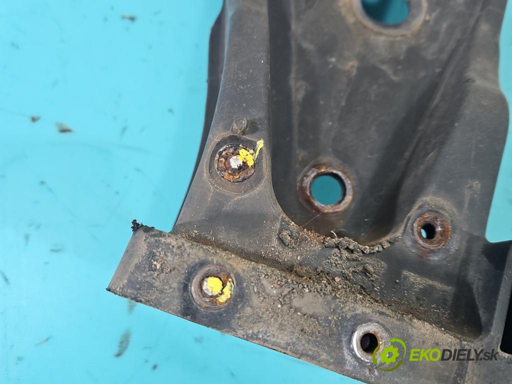 Hyundai I20 I 2008-2014 1.4 16V (G4FA) 101 hp automatic 74 kW 1396 cm3 5- stěna přední  (Přední výztuha)