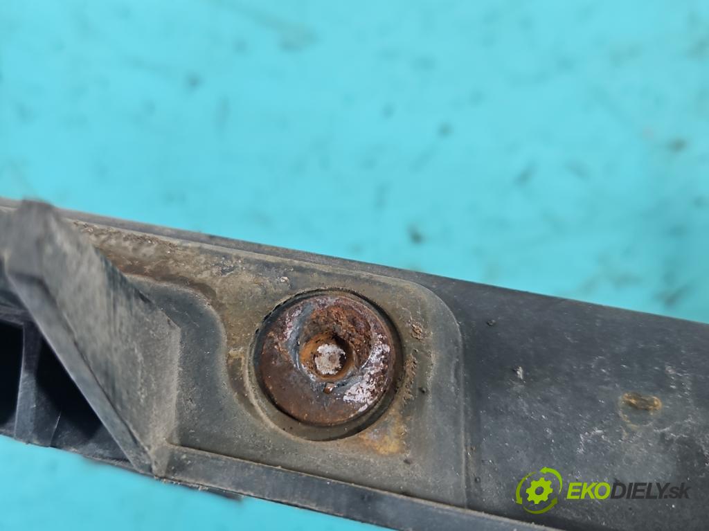 Hyundai I20 I 2008-2014 1.4 16V (G4FA) 101 hp automatic 74 kW 1396 cm3 5- stěna přední  (Přední výztuha)