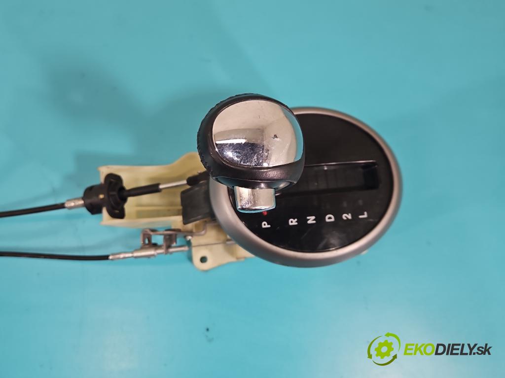 Hyundai I20 I 2008-2014 1.4 16V (G4FA) 101 HP automatic 74 kW 1396 cm3 5- Páka: Změny: stupeň,rýchlosť 46700-2MXXX (Rýchlostná páka (kulisa))