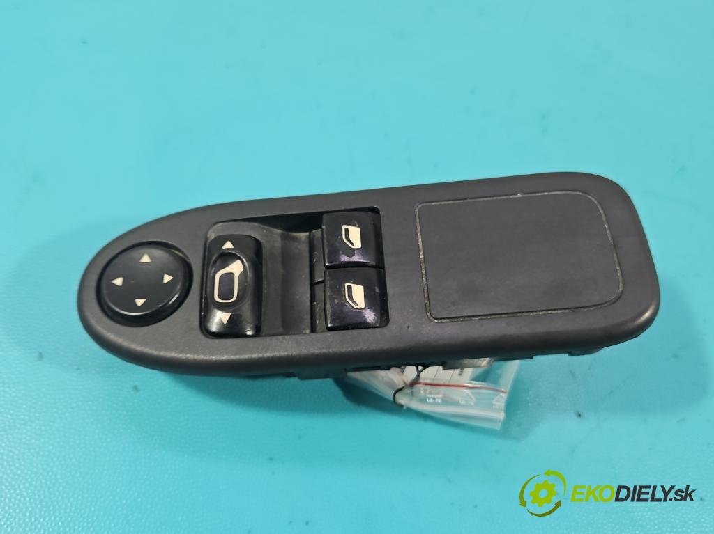 Citroen C5 I 2001-2008 1.6 hdi 109 hp automatic 80 kW 1560 cm3 5- Přepínač oken zpětných zrcátek 96514301ZF