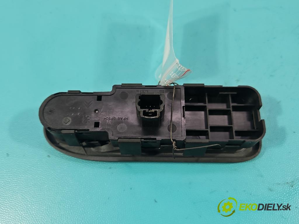 Citroen C5 I 2001-2008 1.6 hdi 109 hp automatic 80 kW 1560 cm3 5- Přepínač oken zpětných zrcátek 96514301ZF